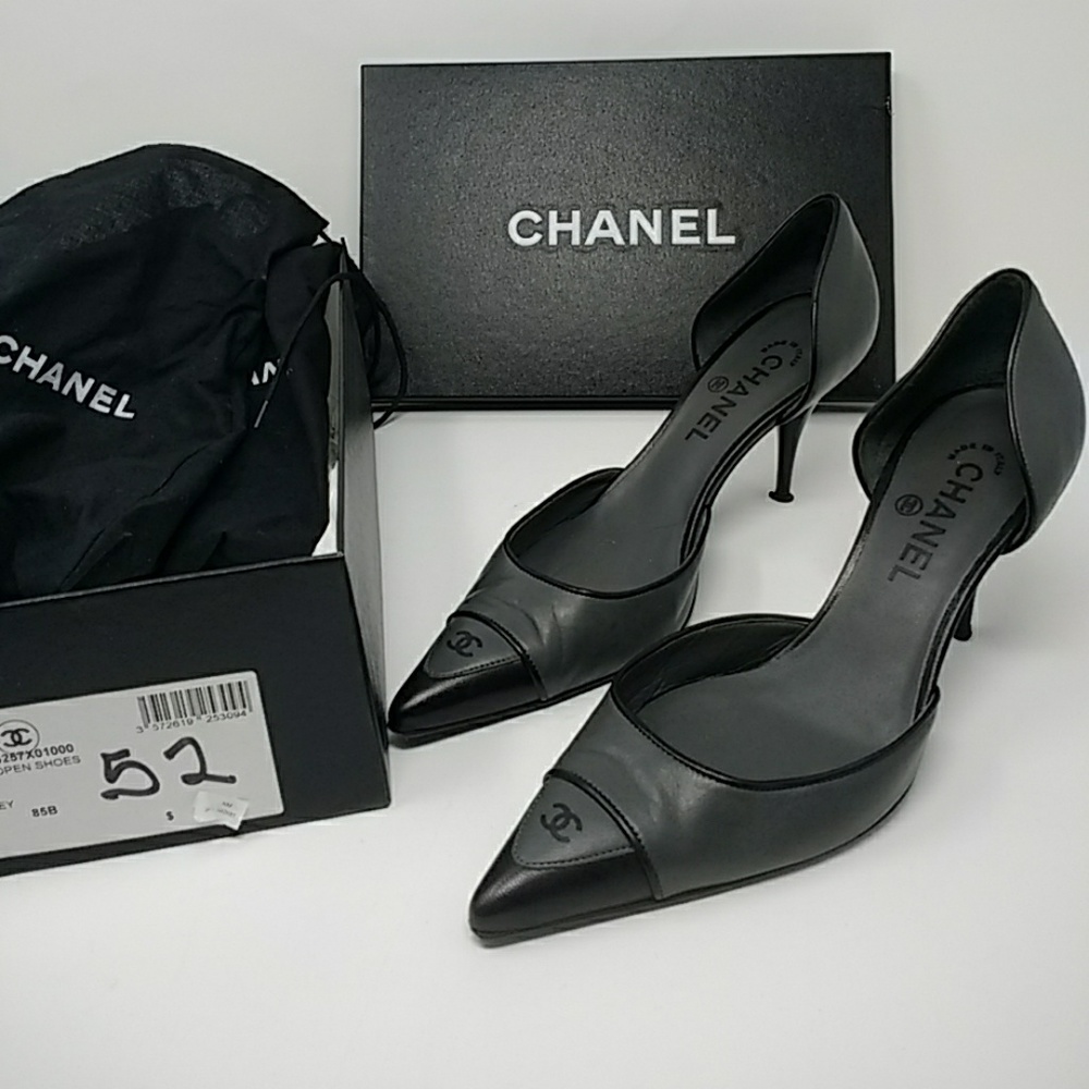 CHANEL Dark Grey Heels w/box and dust bag